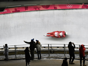 Šici olimpiskajā sešiniekā Phjončhanā
